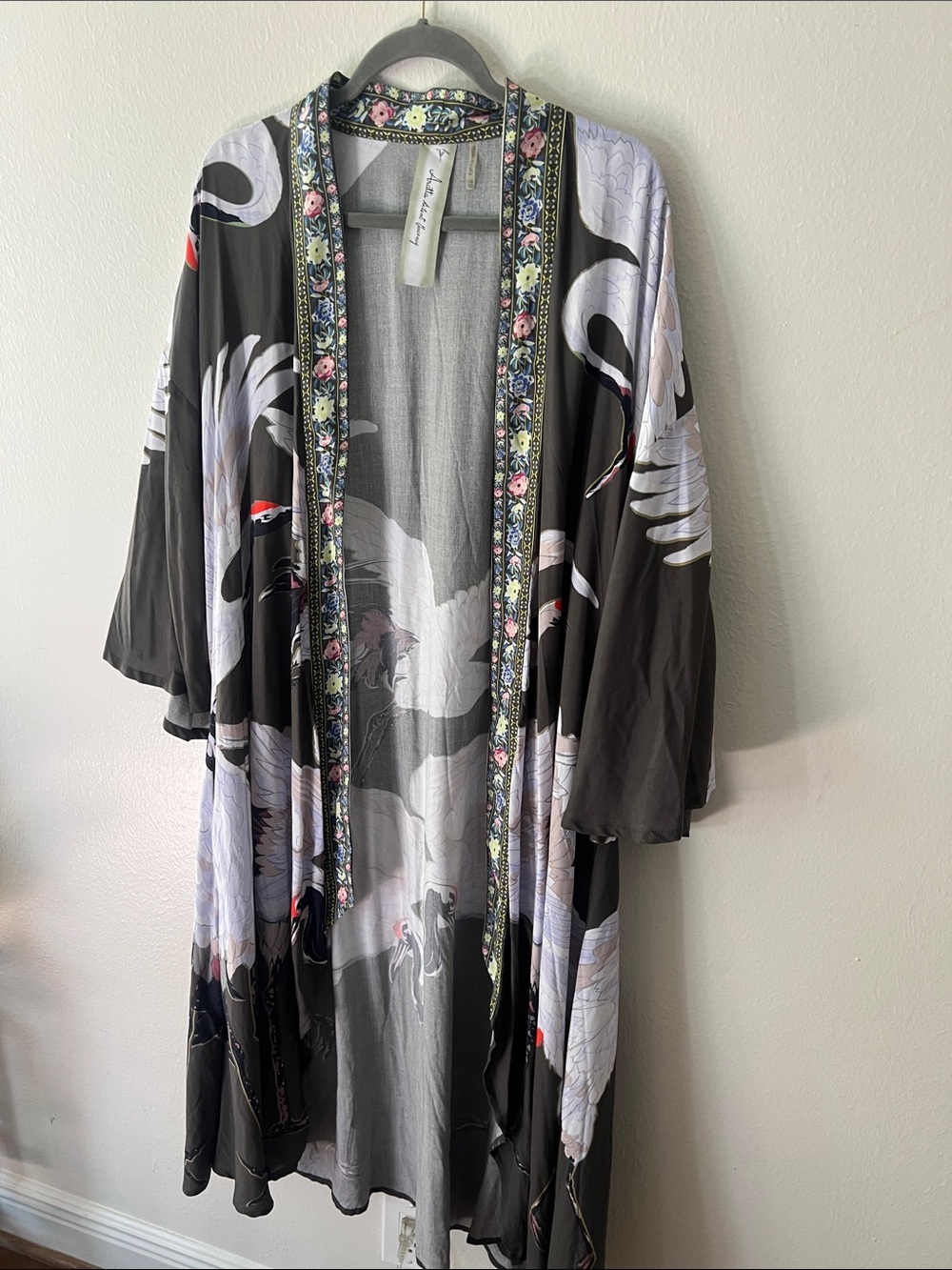Aratta Grey Crane Print Lightweight Rayon Kimono Duster One Size Fits Most - Picture 7 of 7